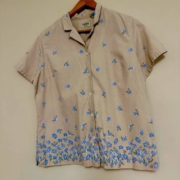 Y2K 90s Vintage Button-Up Shirt with Blue Floral Embroidery – Size L - Picture 1 of 8